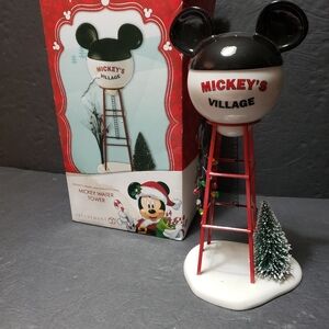2012 DEPARTMENT 56 Mickey's Christmas Village *Mickey Water Tower*
